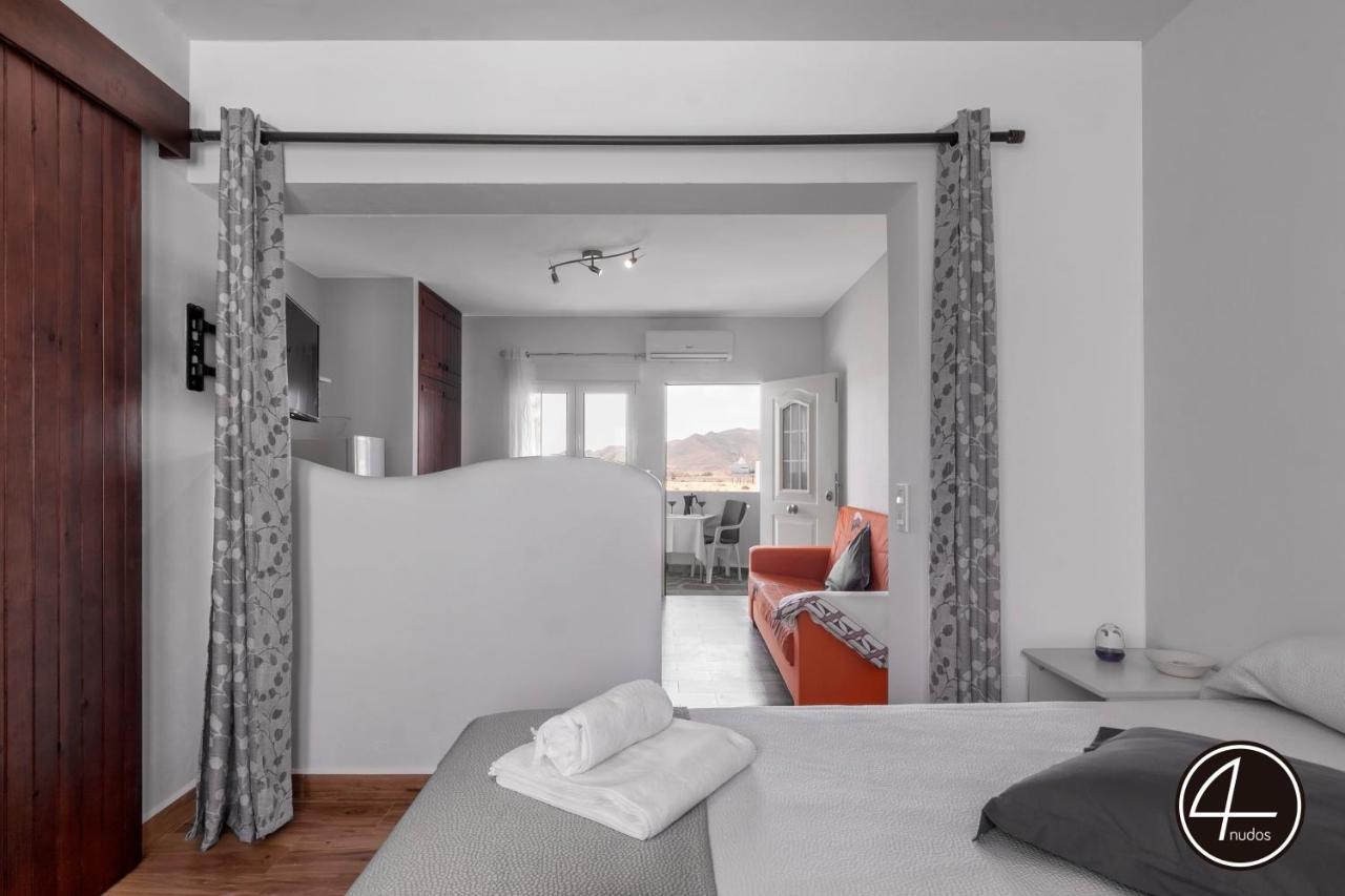 Comodos Y Agradables Apartamentos En El Pozo 厄尔·波索·德·洛斯·弗莱尔 外观 照片