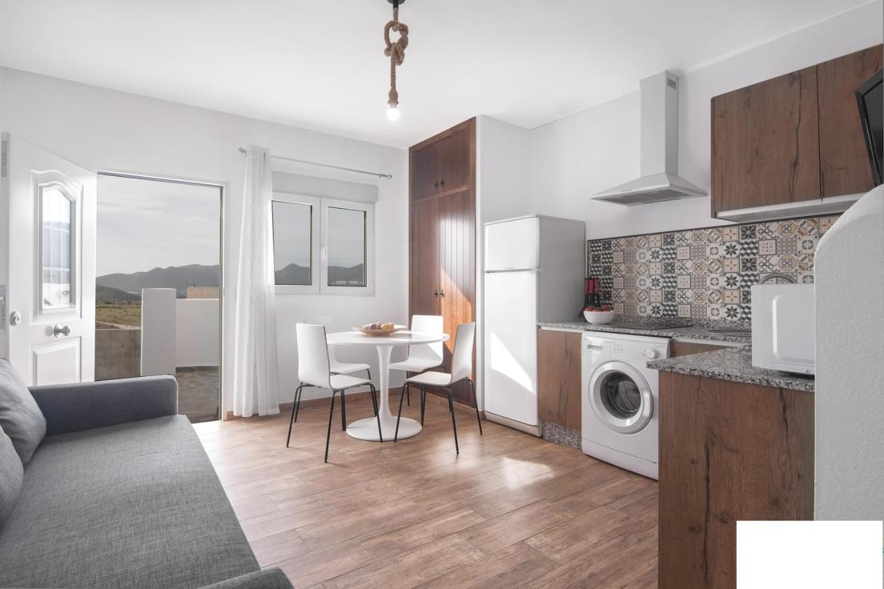 Comodos Y Agradables Apartamentos En El Pozo 厄尔·波索·德·洛斯·弗莱尔 外观 照片